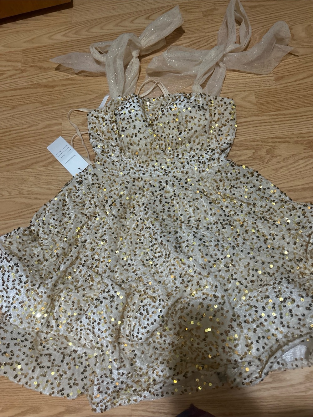 Gold Sparkly Sequin Tiered Cocktail Night Party Dresses Quince Teens Size 6